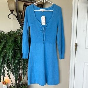 Brand New Willow & Wind Azure Blue Knit Long Sleeve Dress Cinched V-Neck Stretch